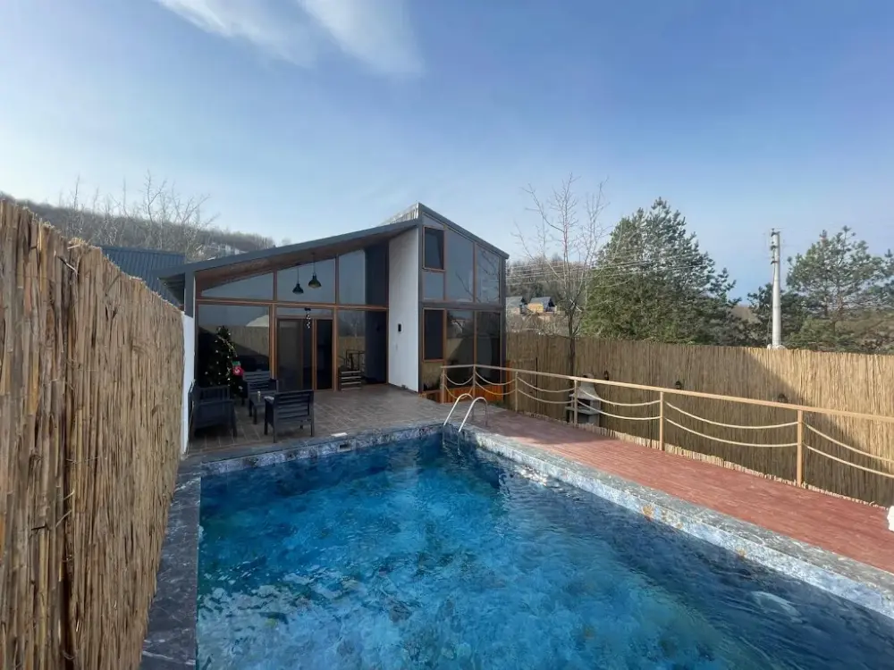 Sapanca Havuz — Yüzme Havuzları, Sapanca · fotoğraf 2