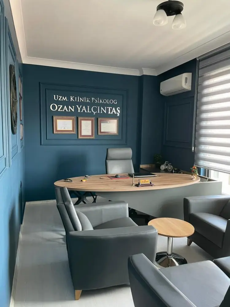 Edremit Uzman Psikolog Ozan Yalçıntaş — Psikologlar, Edremit · fotoğraf 2