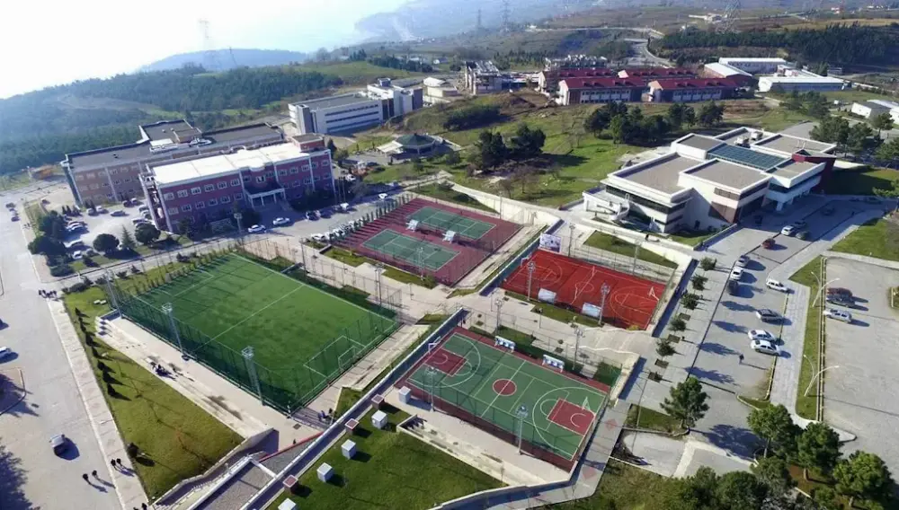 Sakarya Üniversitesi Spor Tesisleri — Yüzme Havuzları, Serdivan · fotoğraf 3