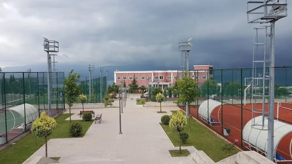Sakarya Üniversitesi Spor Tesisleri — Yüzme Havuzları, Serdivan · fotoğraf 4