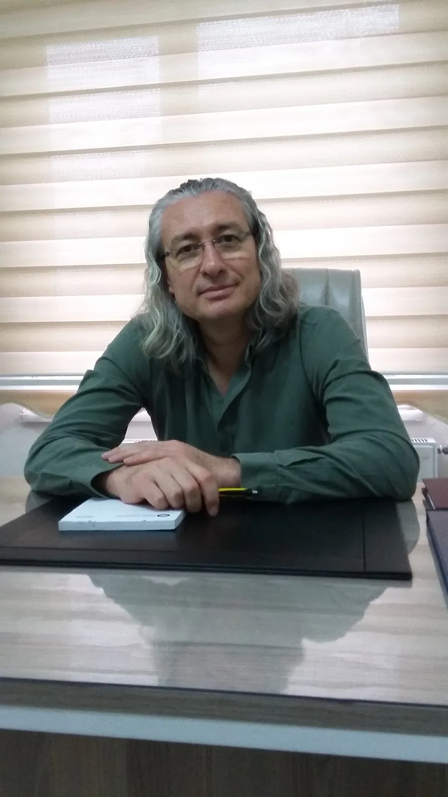 Psikiyatrist Uzm. Dr. Hasan KENARLI Muayenehanesi — Psikologlar, Edremit · fotoğraf 1