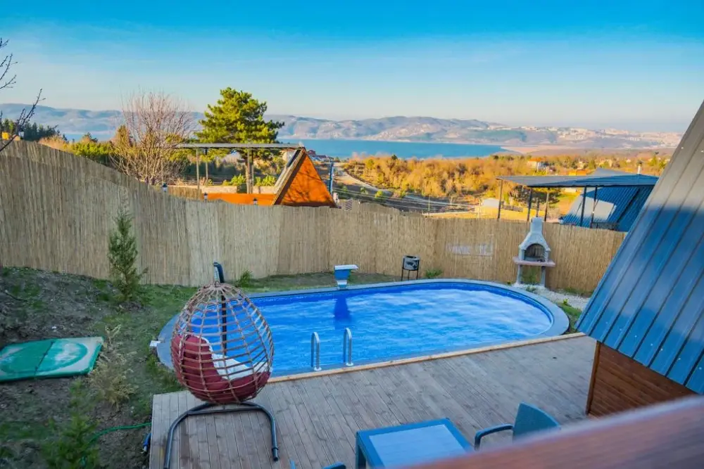 Grand Sijan Bungalov — Yüzme Havuzları, Sapanca · fotoğraf 3