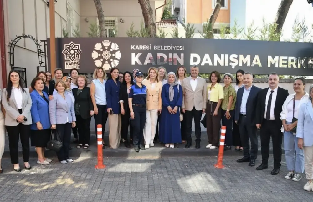 Karesi Belediyesi Kadın Danışma Merkezi — Psikologlar, Karesi · fotoğraf 2