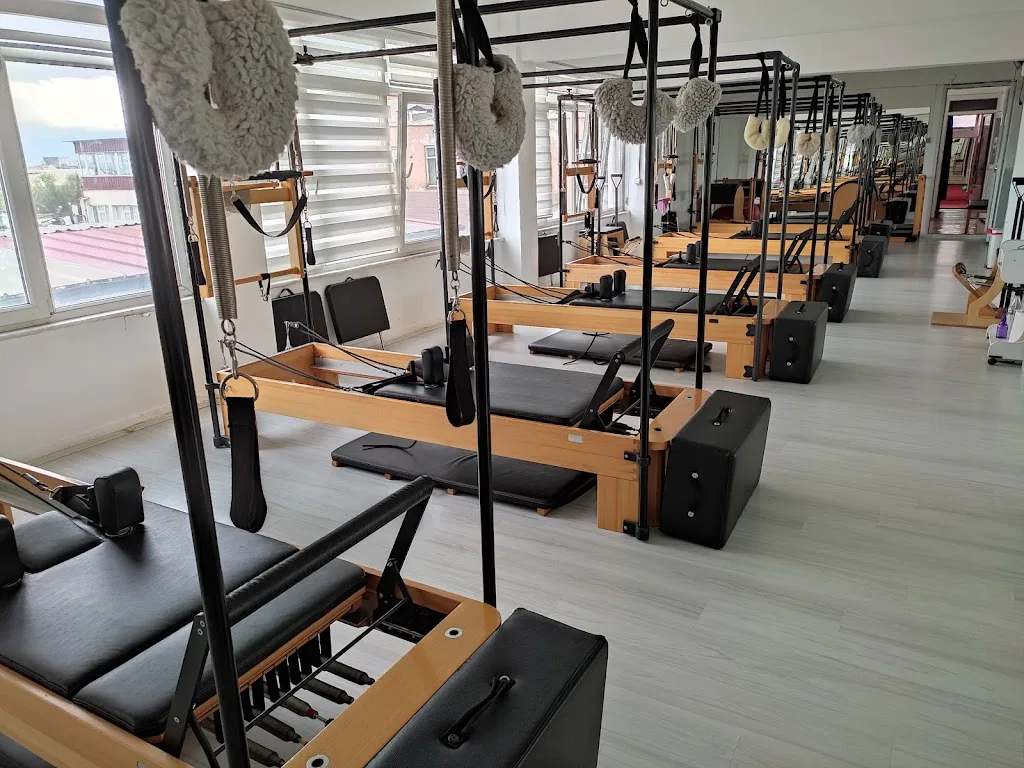 Kobaş Spor Kulubü — Yüzme Havuzları, Adapazarı · fotoğraf 1