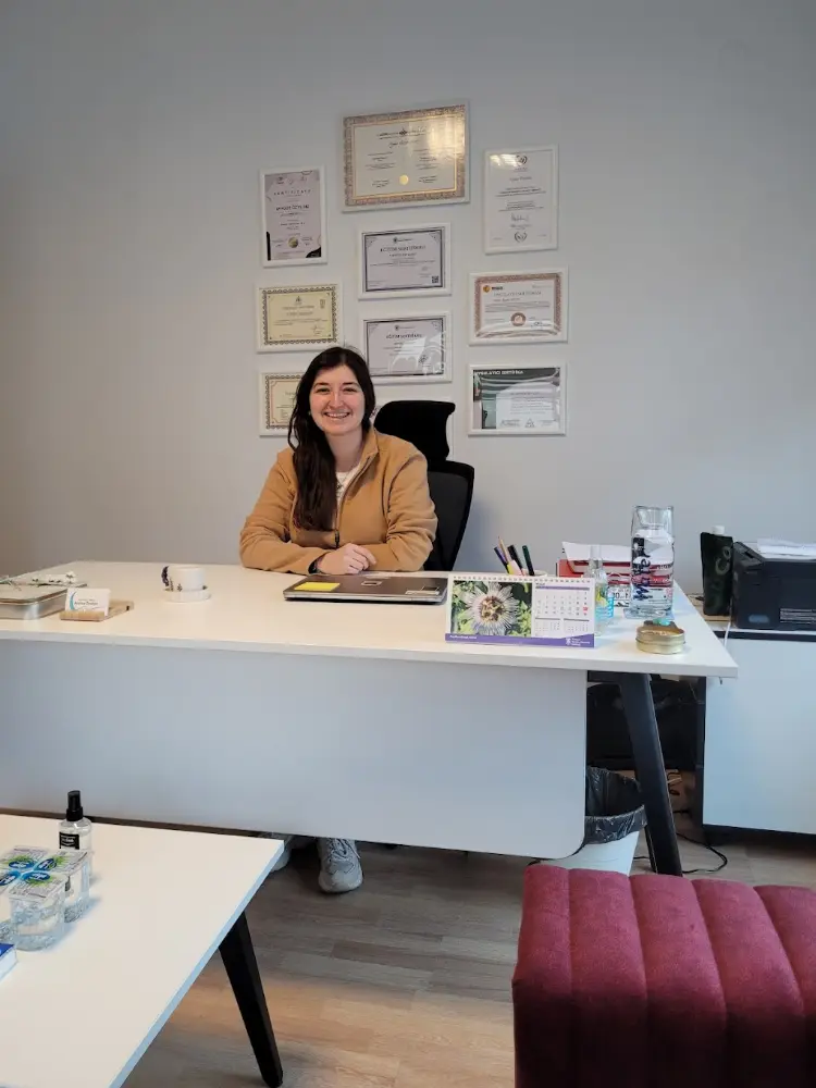 Klinik Psikolog Ayyüce Özyıldız Bartın Özel Sağlık Meslek Hizmet Birimi — Psikologlar, Merkez · fotoğraf 2