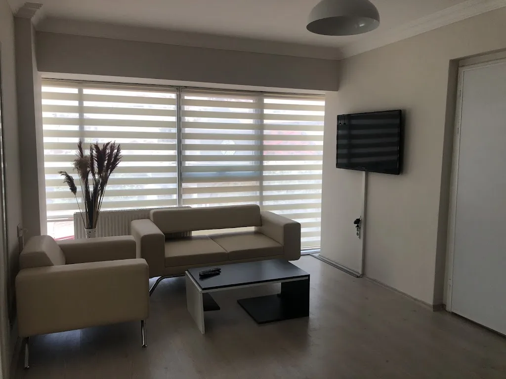Bilecik - Uzman Klinik Psikolog Çağatay Ersan — Psikologlar, Merkez · fotoğraf 1