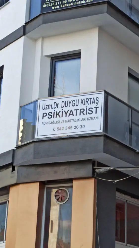 Psikiyatrist Dr. Duygu Kırtaş Kliniği — Psikologlar, Bozüyük · fotoğraf 3