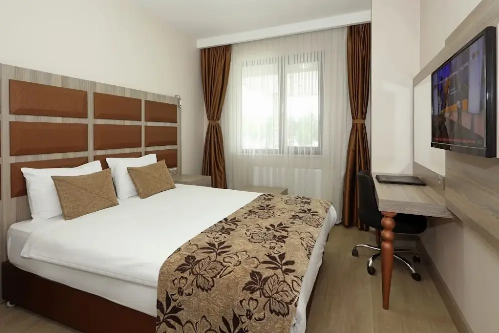 Seçkin Hotel Sakarya — Yüzme Havuzları, Erenler · fotoğraf 2