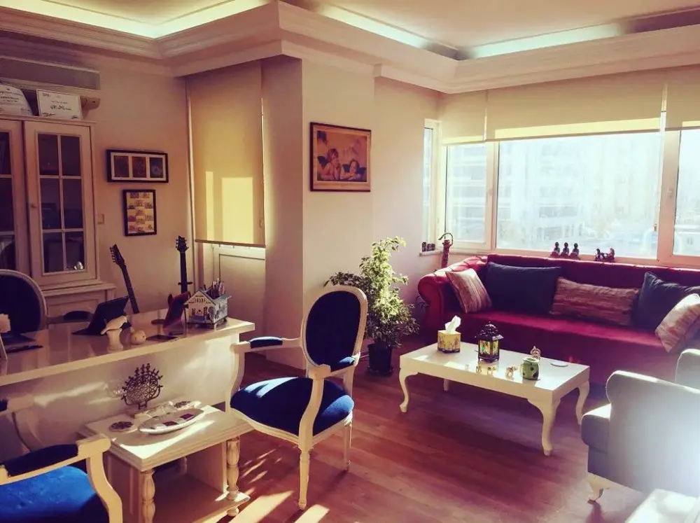 Uzman Psikolog Çağın Mert Öğüt — Psikologlar, Merkez · fotoğraf 2