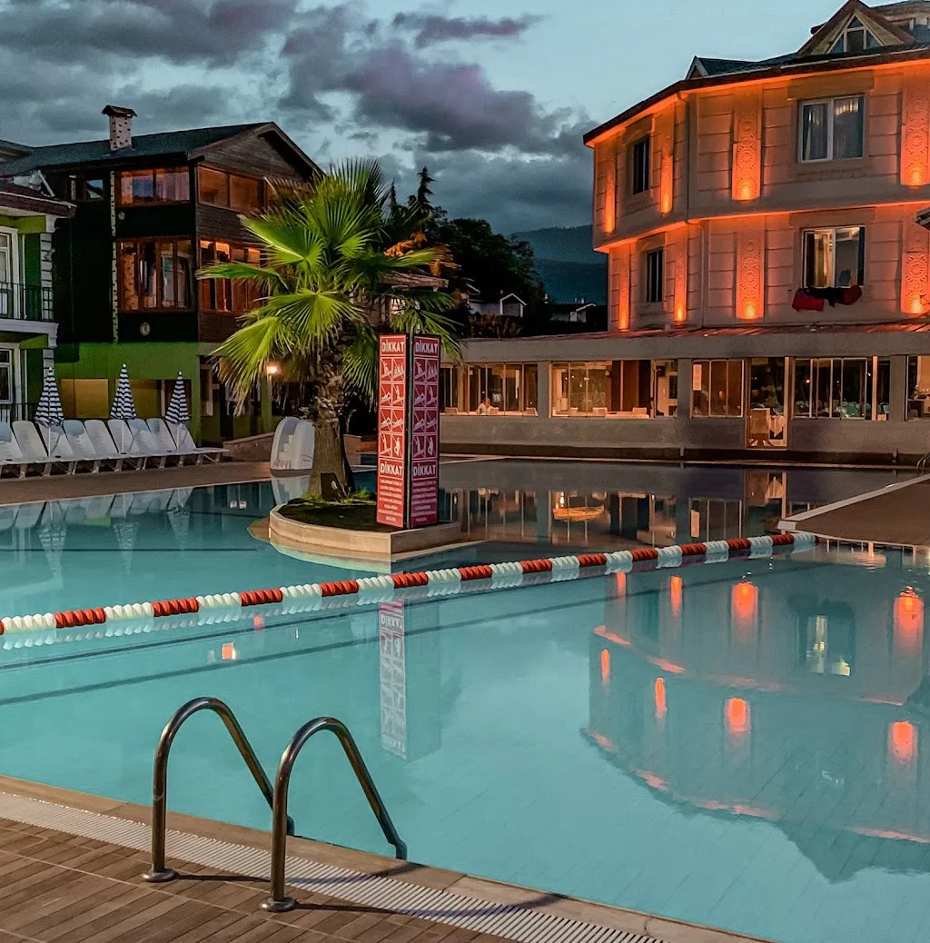 Sapanca Aqua Wellness SPA Hotel & Aqua Park — Yüzme Havuzları, Sapanca · fotoğraf 1