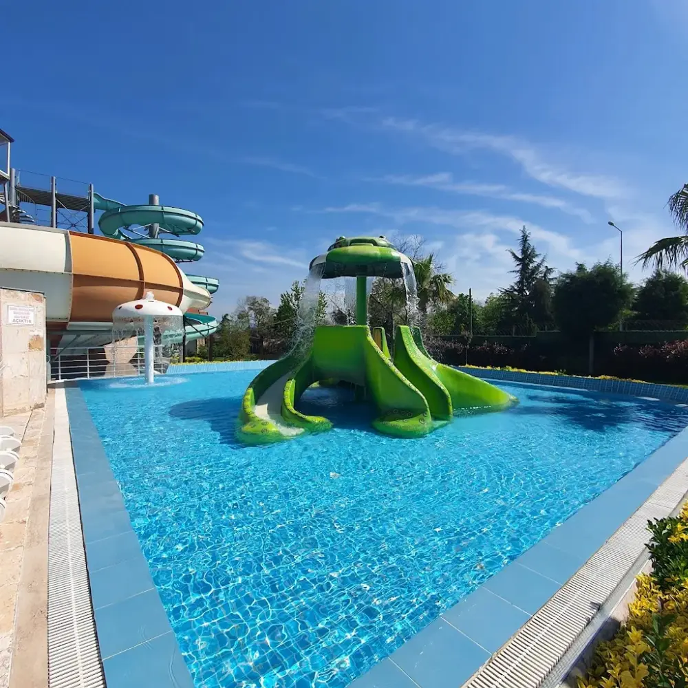 Sapanca Aqua Wellness SPA Hotel & Aqua Park — Yüzme Havuzları, Sapanca · fotoğraf 3