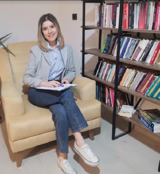 Psk.Münevver Zeliha Özevci — Psikologlar, Merkez · fotoğraf 1