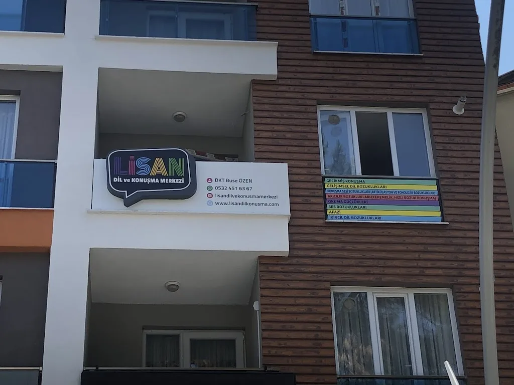 Lisan Dil ve Konuşma Merkezi — Psikologlar, Merkez · fotoğraf 1