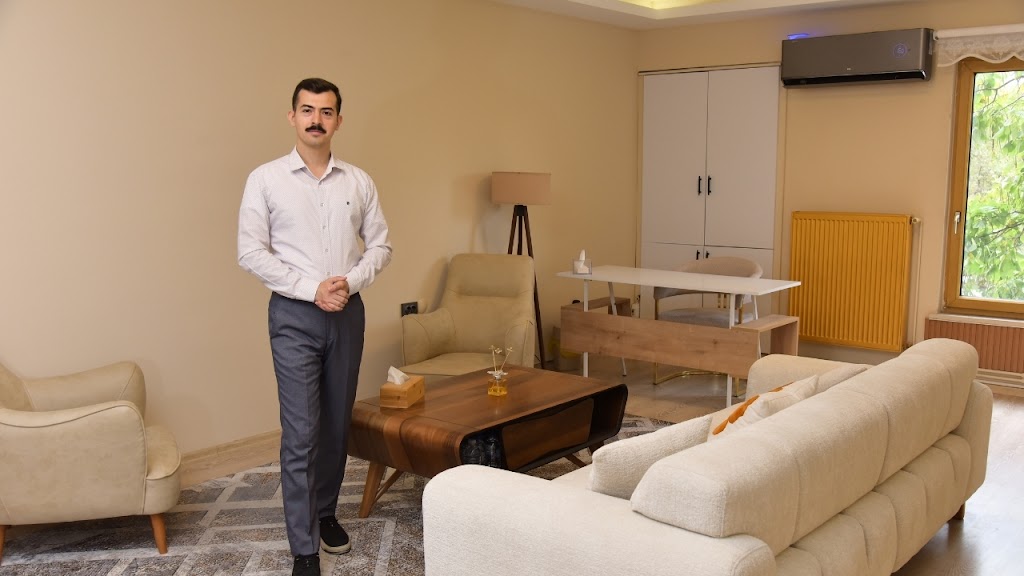 Bursa Psikolog Faruk Taşdemir | Bireysel & Aile Danışmanlığı — Online & Yüz Yüze