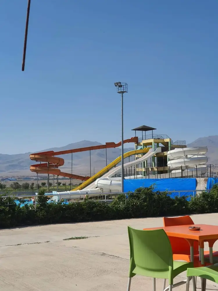 NİĞLAND AQUAPARK — Yüzme Havuzları · fotoğraf 3