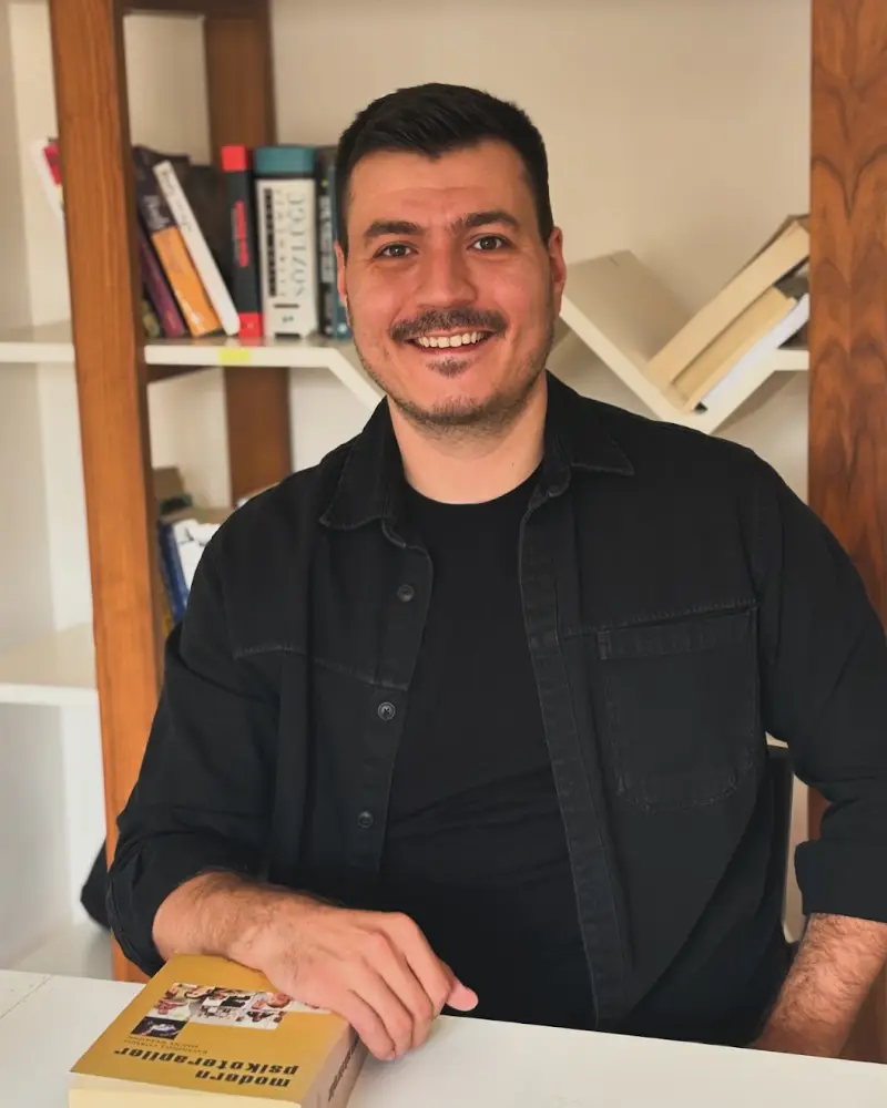 Bursa Uzm. Psikolog Uğur Kartum — Psikologlar, Nilüfer · fotoğraf 2