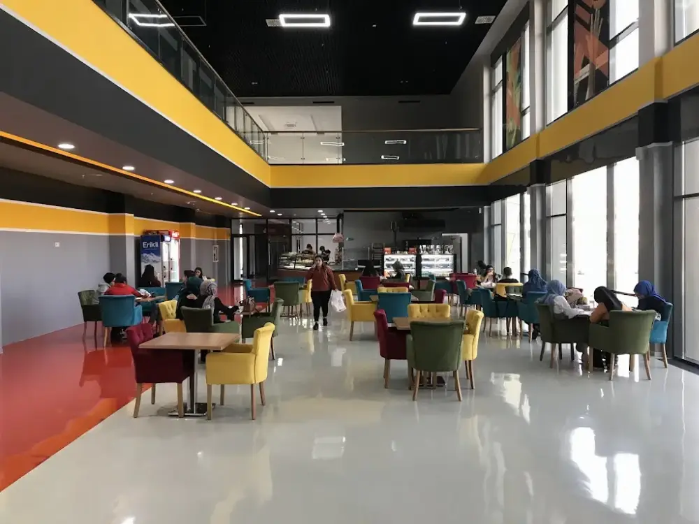 Maxpora Spor Merkezi — Yüzme Havuzları, Merkez · fotoğraf 2