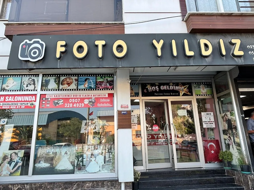 Foto Yıldız — Fotoğraf Stüdyoları, Buca · fotoğraf 1