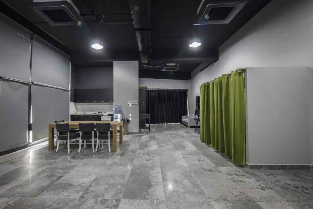 StudioBlack - İzmir Fotoğraf Stüdyosu — Fotoğraf Stüdyoları, Buca · fotoğraf 2