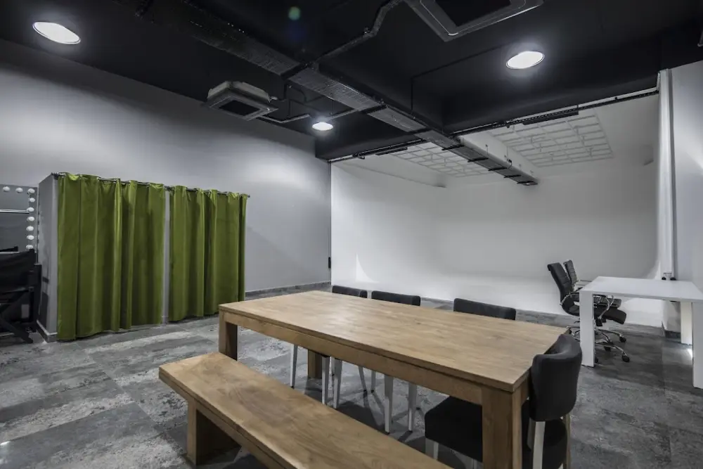StudioBlack - İzmir Fotoğraf Stüdyosu — Fotoğraf Stüdyoları, Buca · fotoğraf 4