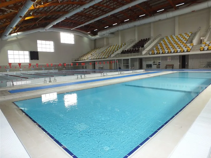 Muş Yarı Olimpik Yüzme Havuzu — Yüzme Havuzları, Merkez · fotoğraf 1