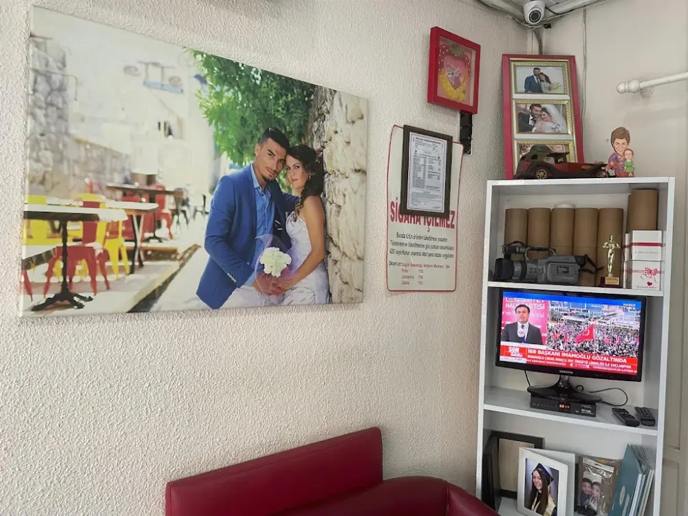 Foto Barış — Fotoğraf Stüdyoları, Buca · fotoğraf 2
