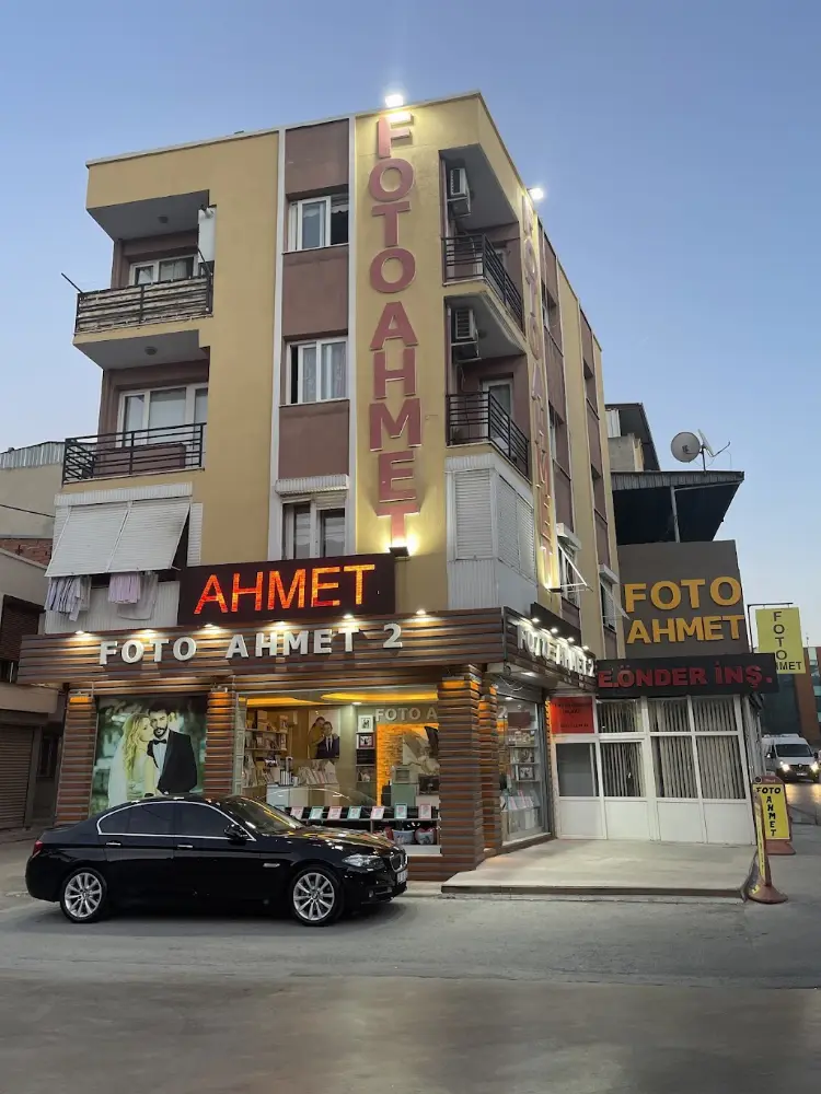Foto Ahmet 1 - Yenigün Şube — Fotoğraf Stüdyoları, Buca · fotoğraf 2