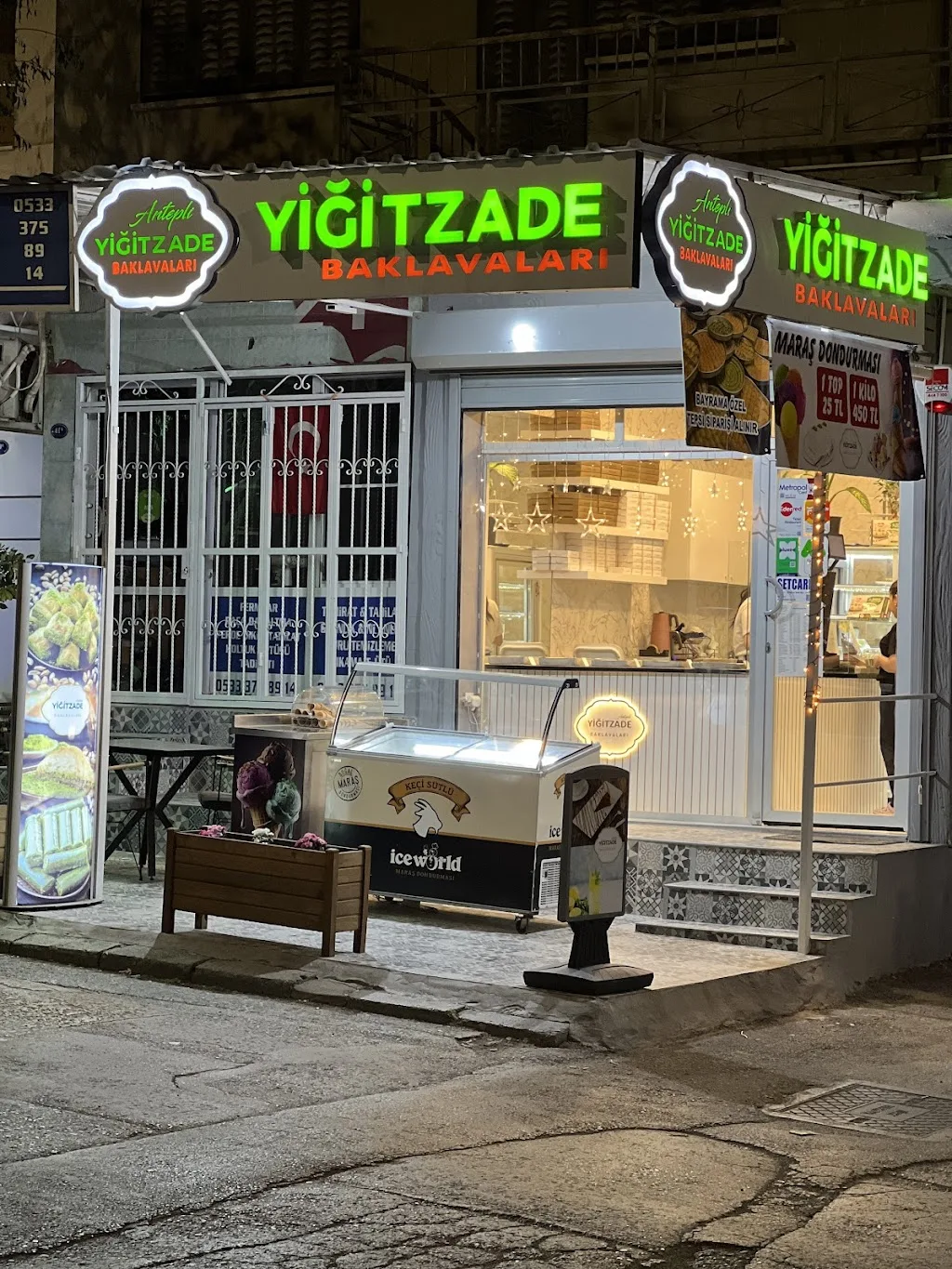 Yiğitzade Baklavaları — Tatlıcılar, Buca · fotoğraf 1