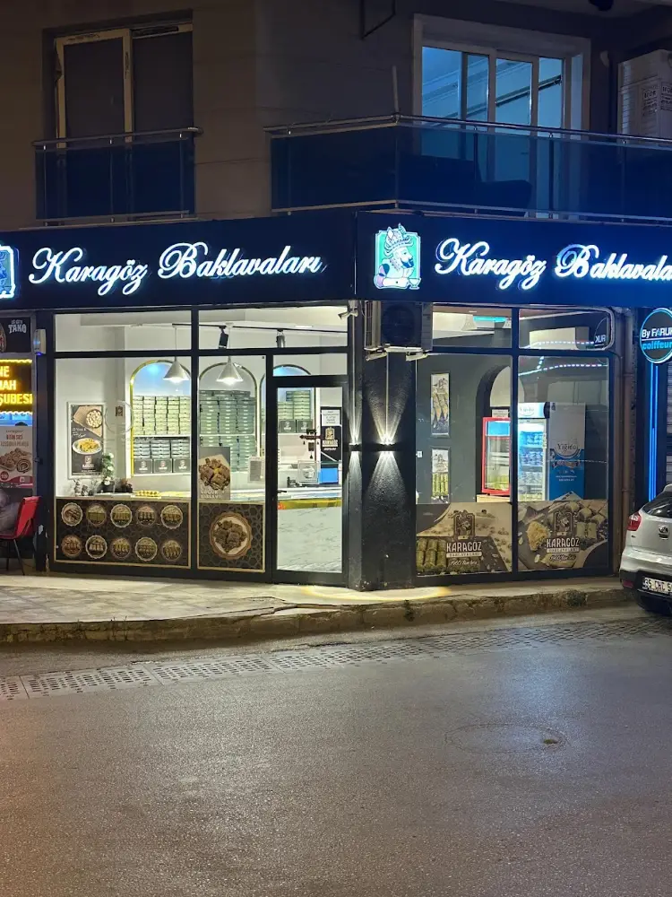 Karagöz Baklavaları — Tatlıcılar, Buca · fotoğraf 4