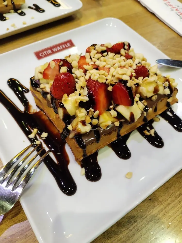 Çıtır Waffle - EDEM — Tatlıcılar, Buca · fotoğraf 3