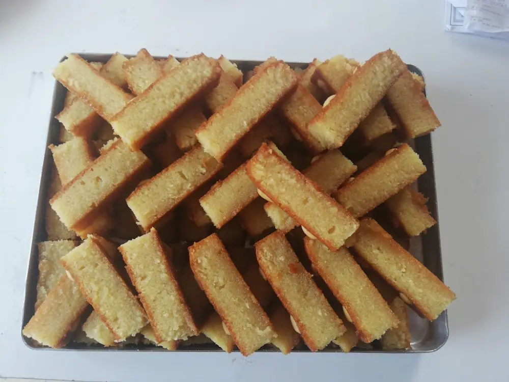 Pulatlar Tatlıcılık — Tatlıcılar, Buca · fotoğraf 3