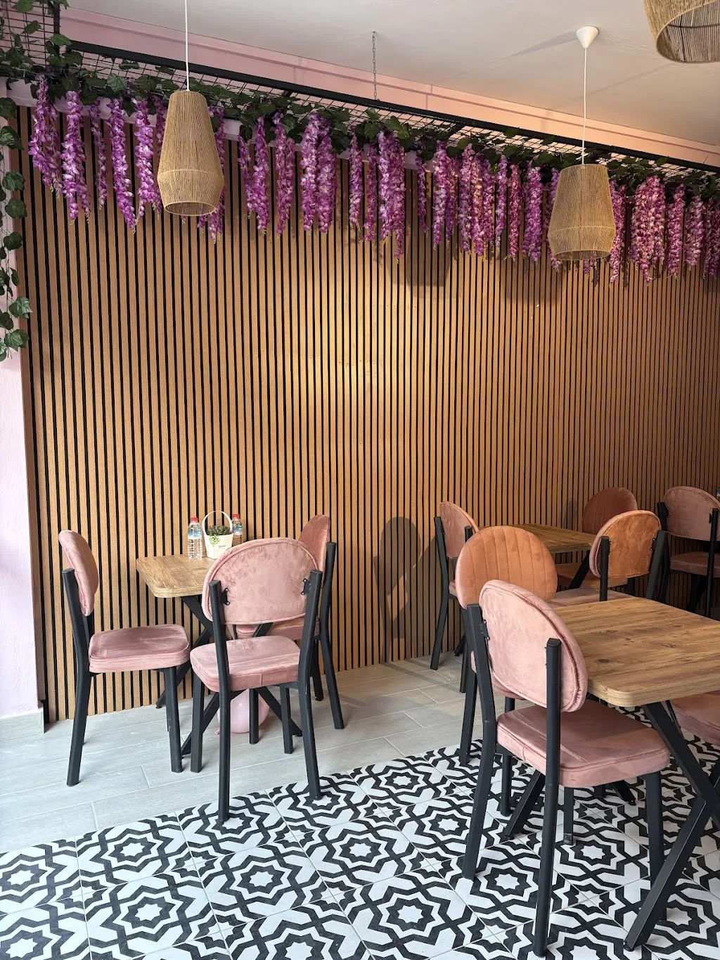 Waffle&Kumpir Center Buca/İzmir — Tatlıcılar, Buca · fotoğraf 1