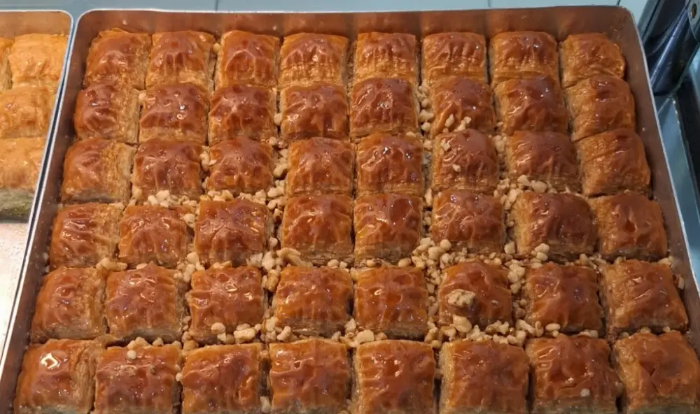 TUĞBA PASTANESİ — Tatlıcılar, Kağıthane · fotoğraf 3