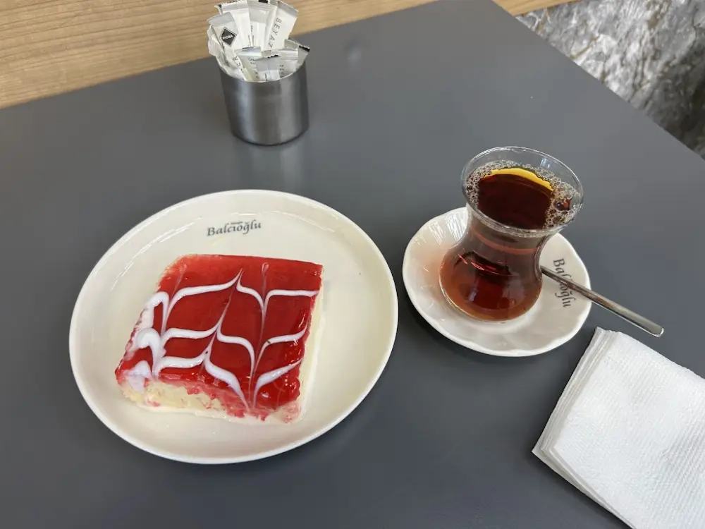 Balcioglu pasta börek — Tatlıcılar, Kağıthane · fotoğraf 2