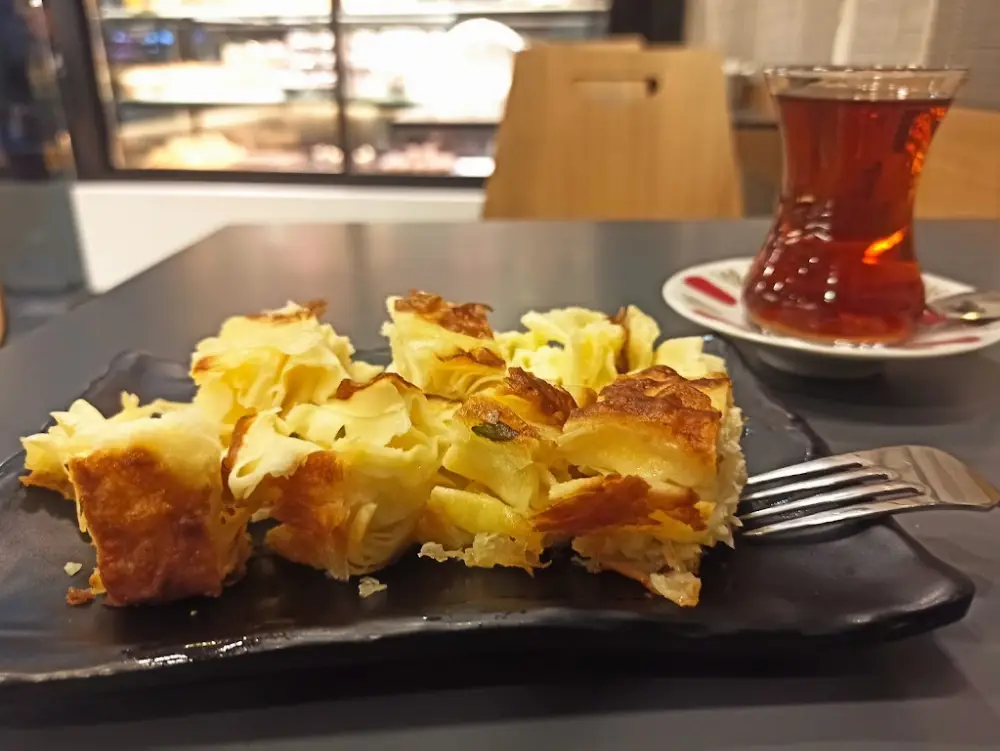 Balcioglu pasta börek — Tatlıcılar, Kağıthane · fotoğraf 3