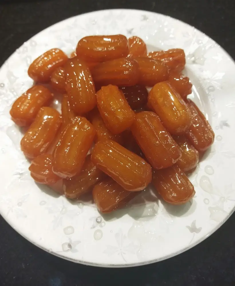 ANTEPLİ KARDEŞLER SICAK TATLI BAKLAVA — Tatlıcılar, Kağıthane · fotoğraf 4