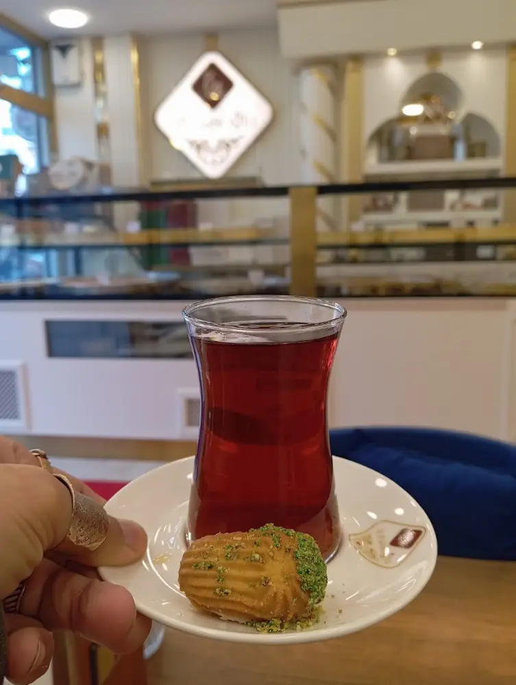 Abbas Oğlu Tatlı / Hamidiye mahallesi şubesi — Tatlıcılar, Kağıthane · fotoğraf 3