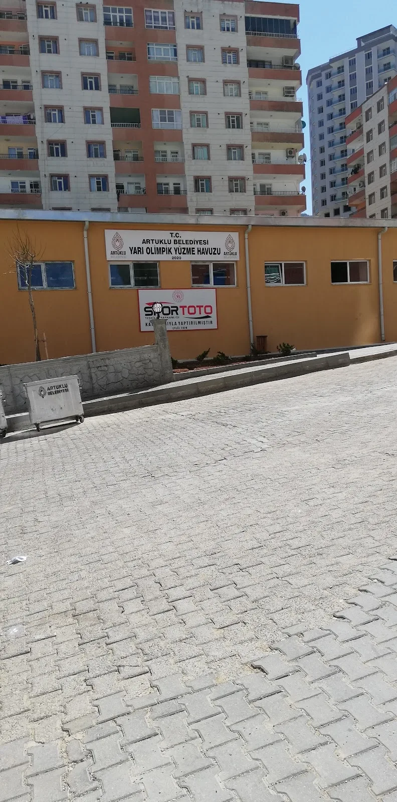 Yalım Yüzme Havuzu — Yüzme Havuzları, Artuklu · fotoğraf 1