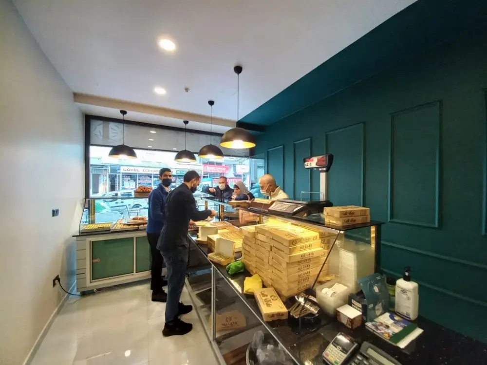 ALİ USTA BURMA KADAYIF & BAKLAVA — Tatlıcılar, Kağıthane · fotoğraf 3