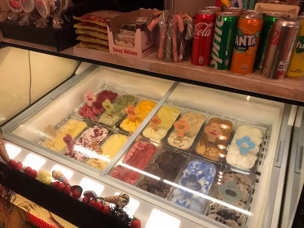 Rubi's Waffle & Çikolata — Tatlıcılar, Kağıthane · fotoğraf 3
