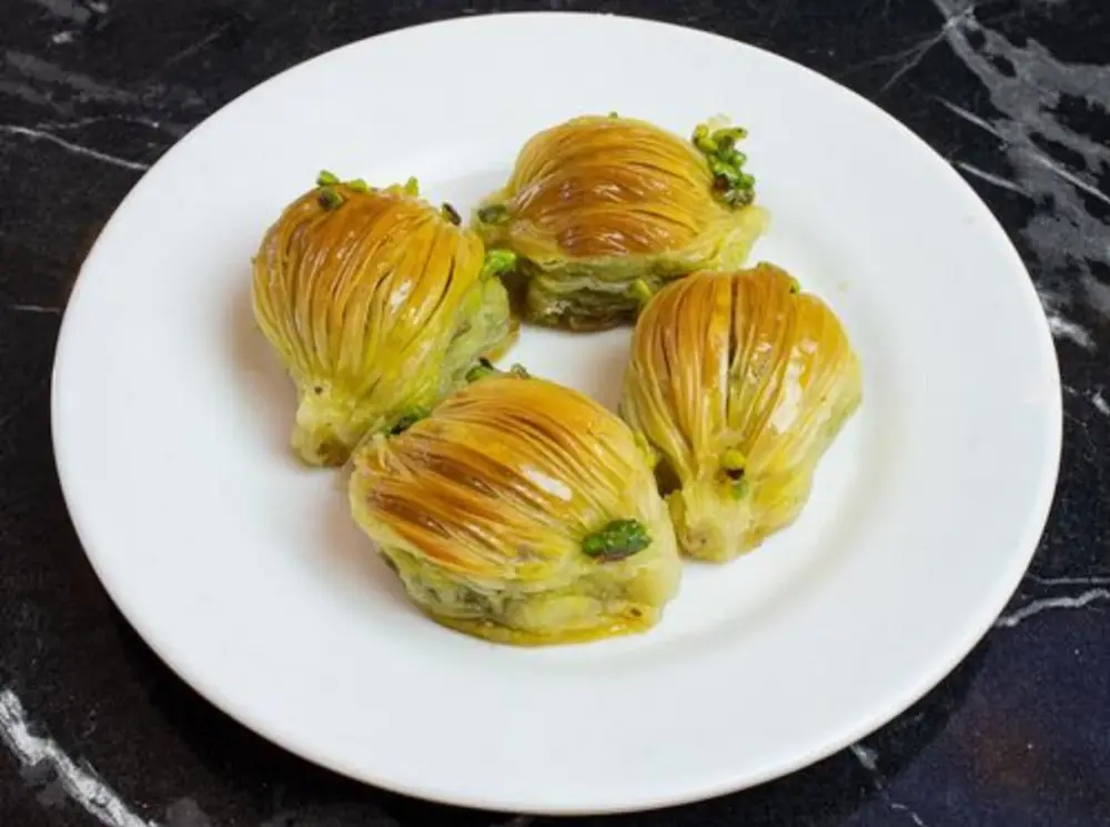 Anteplioğlu Baklava Sanatı Sultan Selim — Tatlıcılar, Kağıthane · fotoğraf 3