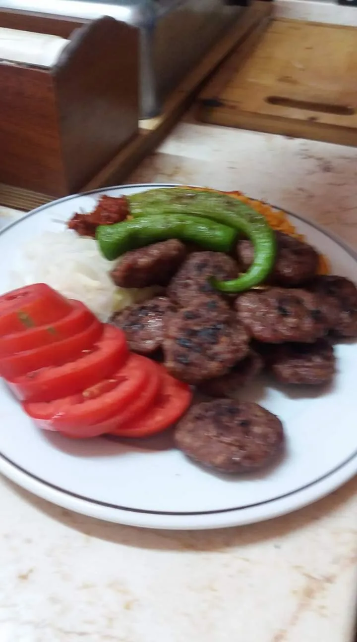 HUZUR BÜFE — Büfeler, Kağıthane · fotoğraf 1