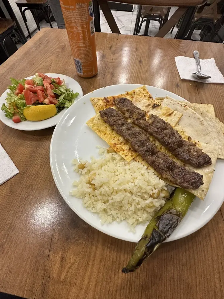 Yörükoğlu Kanat Kebap Pilav Çorba — Evlere yemek Servisi, Kağıthane · fotoğraf 4