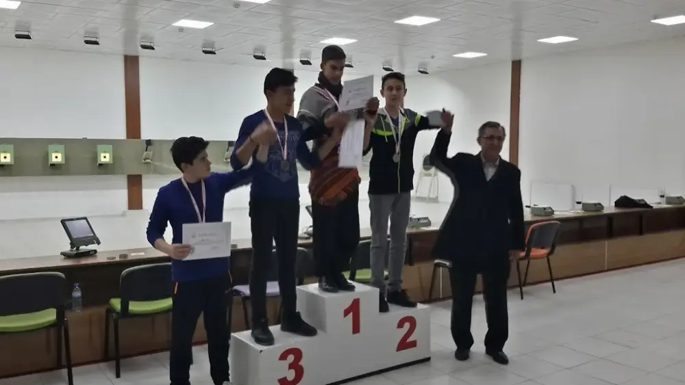 Yüzme Havuzu — Yüzme Havuzları · fotoğraf 2