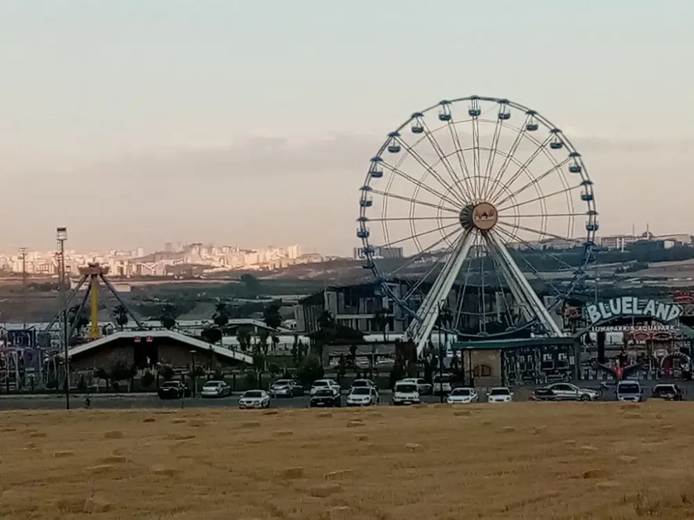 BlueLand — Yüzme Havuzları, Onikişubat · fotoğraf 3