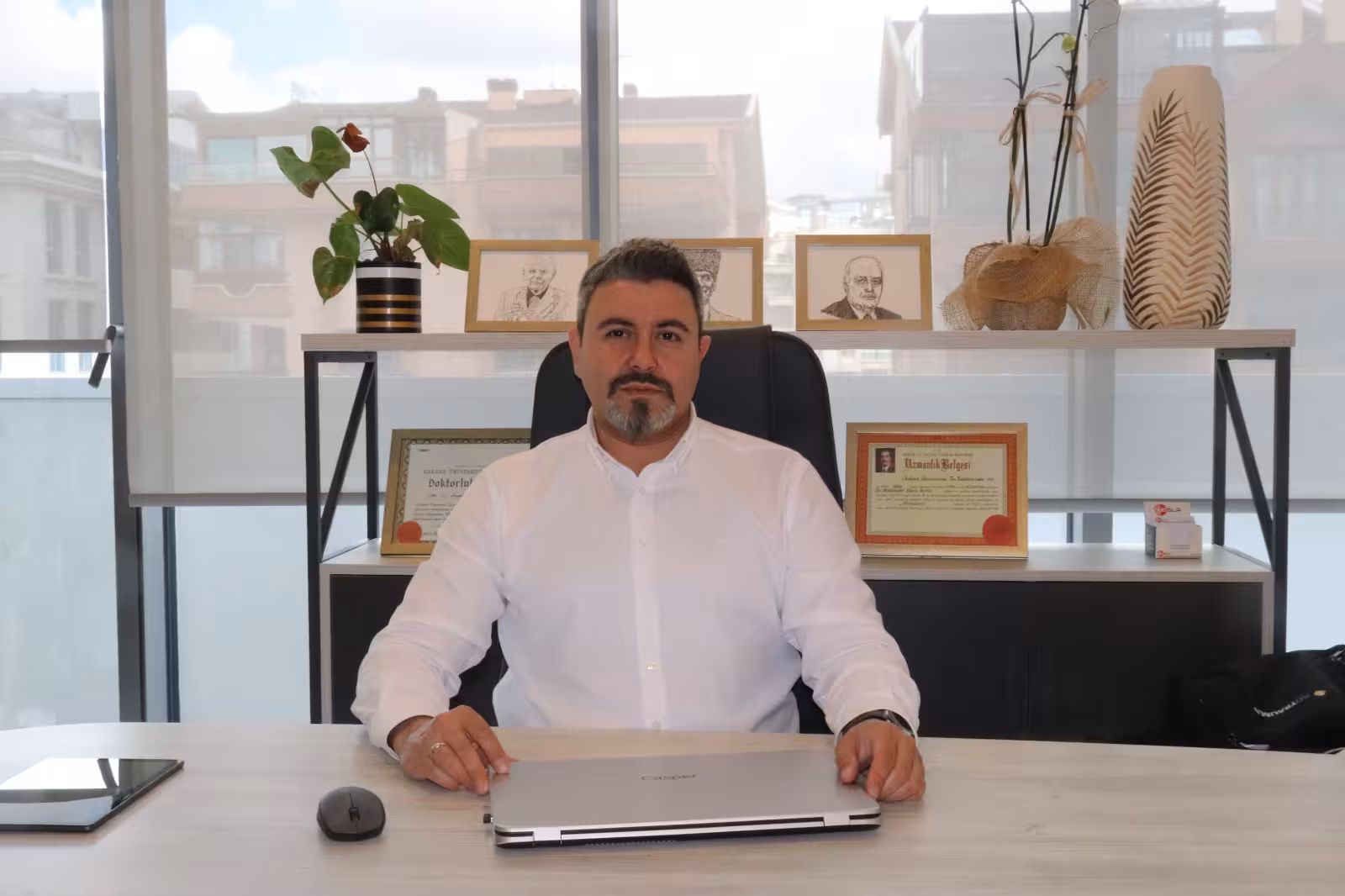 El Cerrahisi Ankara, Op.Dr.İbrahim Kasapoğlu, Ortopedi ve Travmatoloji Uzmanı - görsel 2