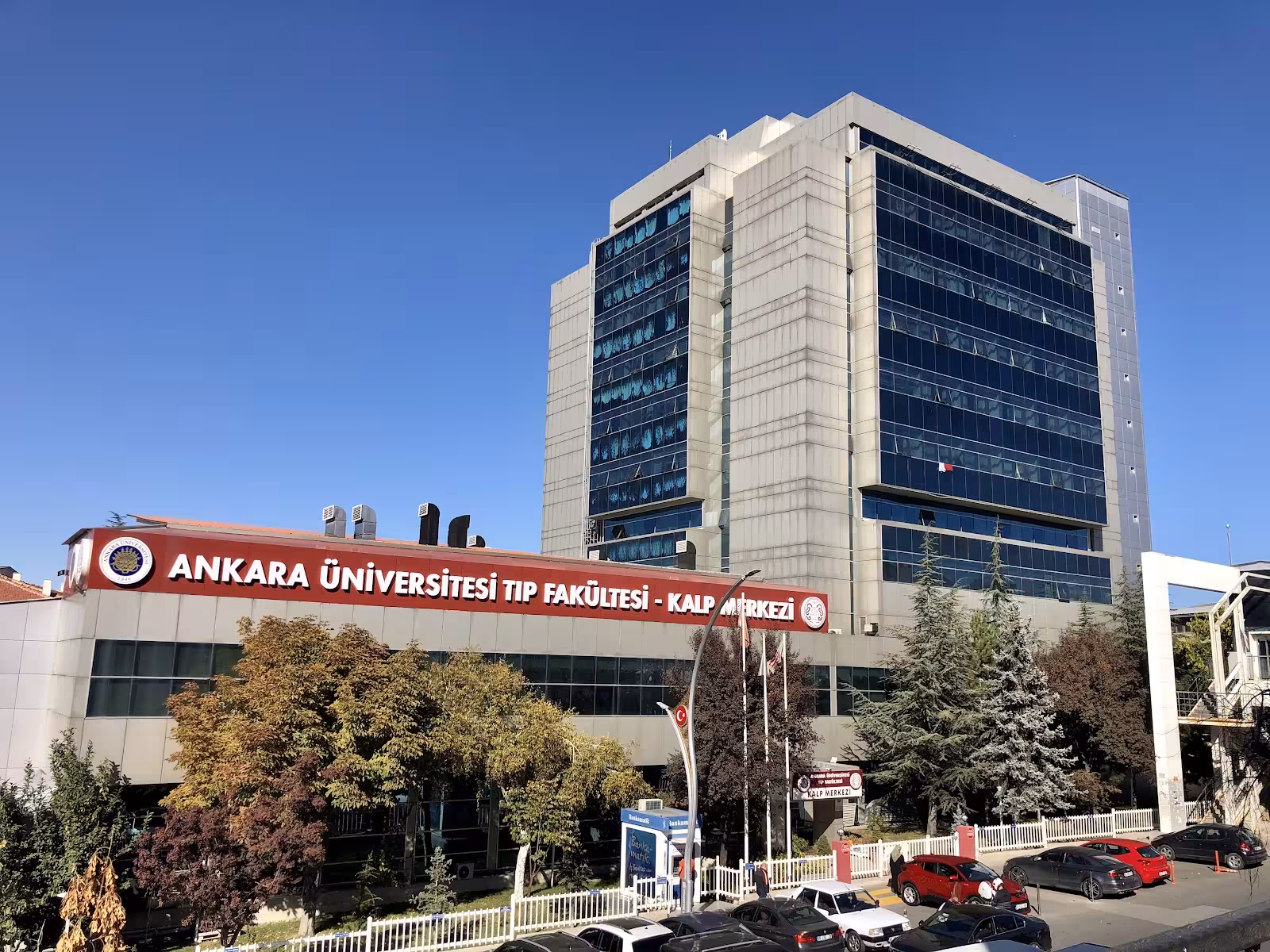 Ankara Üniversitesi Tıp Fakültesi Kalp Merkezi - görsel 1