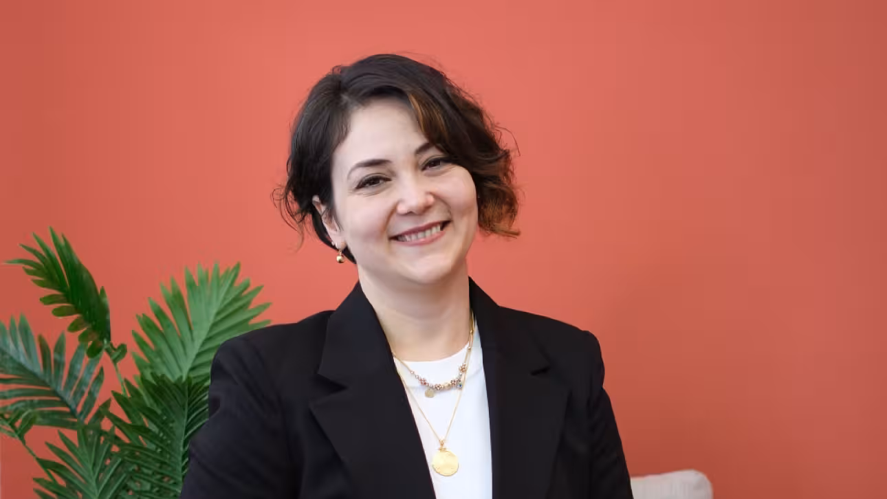 Uzm. Dr. Gözde Emel Gökçek, Dermatoloji - görsel 1