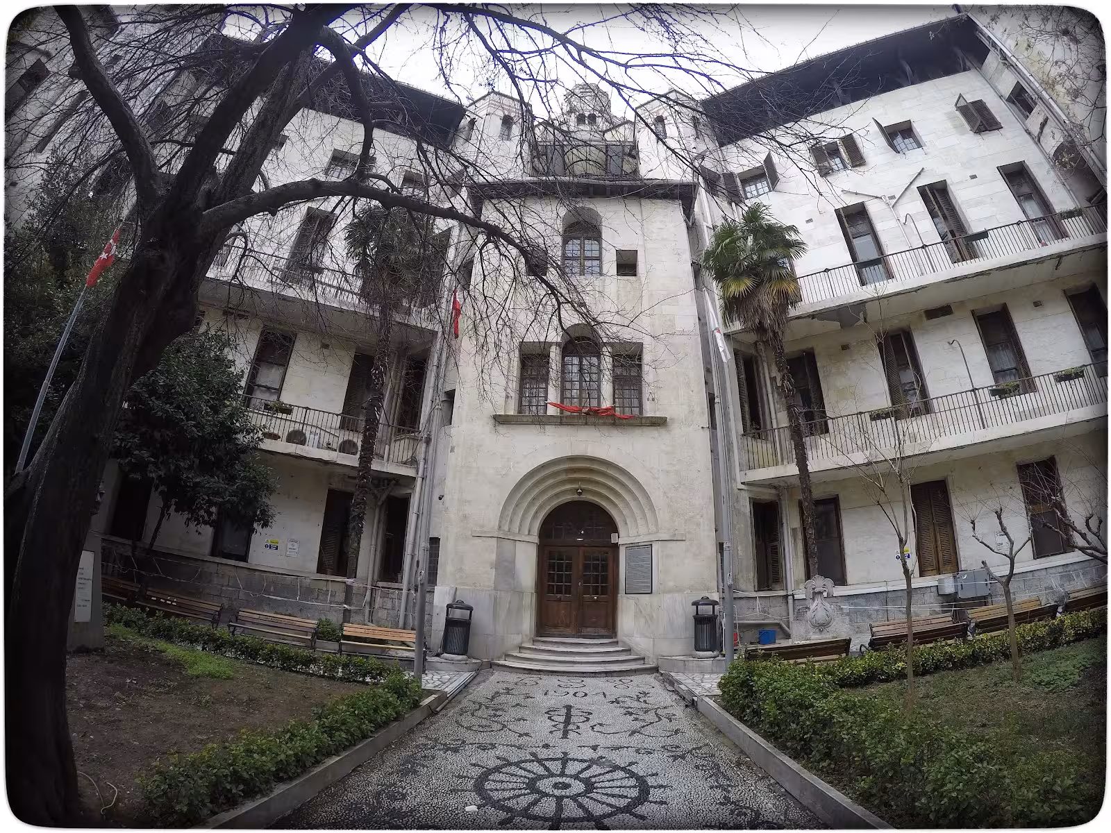 İSTANBUL BEYOĞLU GÖZ EĞİTİM VE ARAŞTIRMA HASTANESİ - görsel 5
