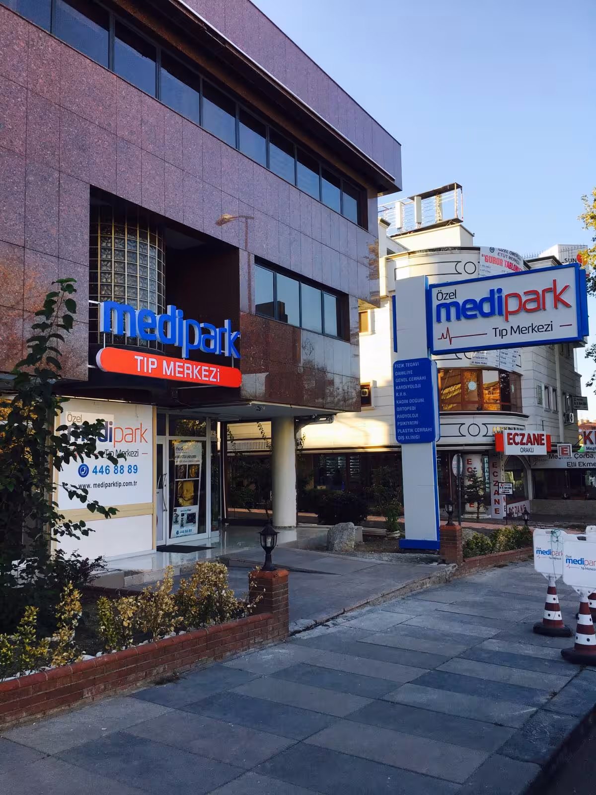 Özel Medipark Tıp Merkezi/ Fizik Tedavi/ Dahiliye/ Nöroloji/ Göğüs Hastalıklarıi/ Ultrasonografi - görsel 4